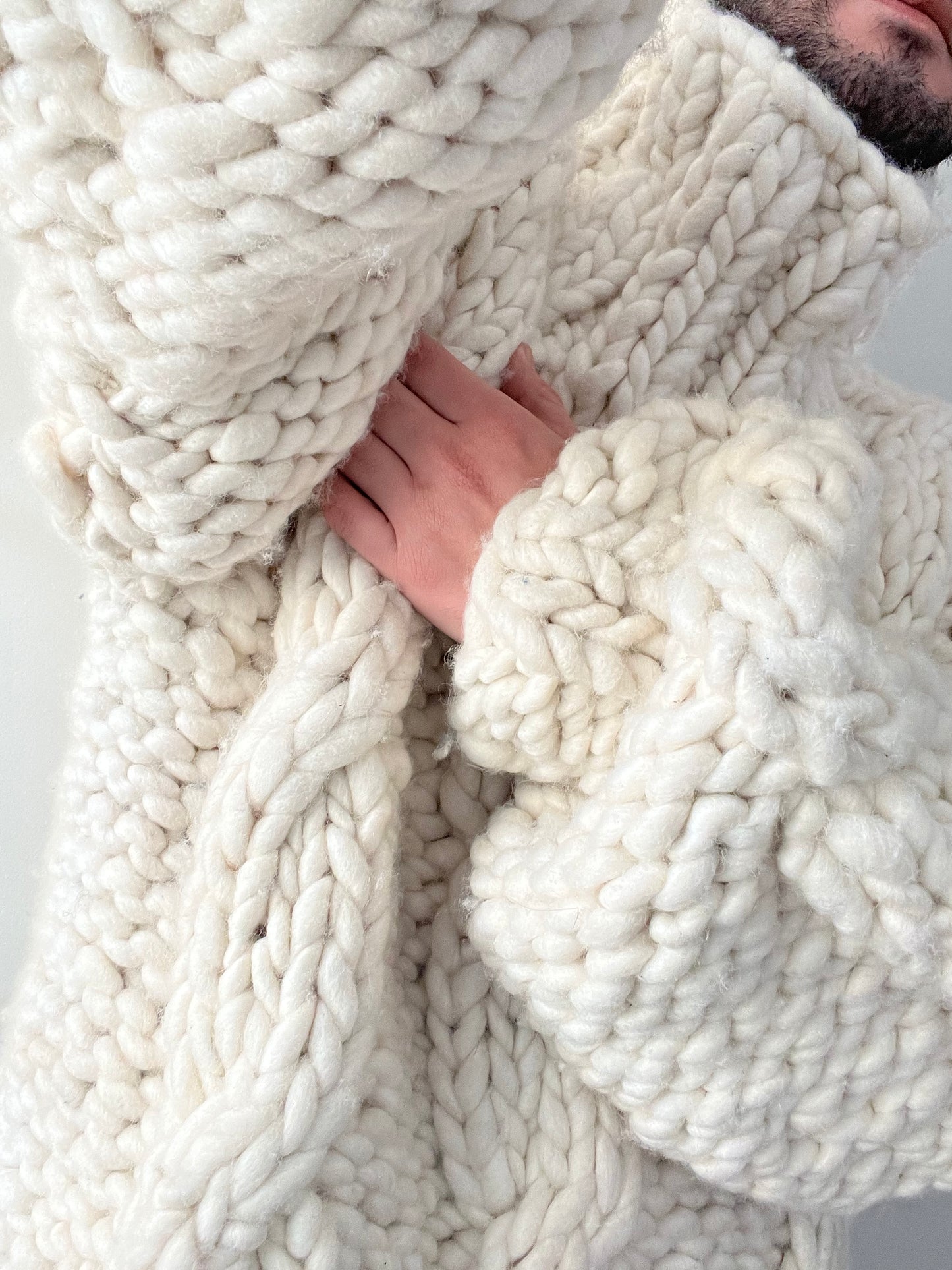 RANCA CHUNKY CABLE KNIT SWEATER