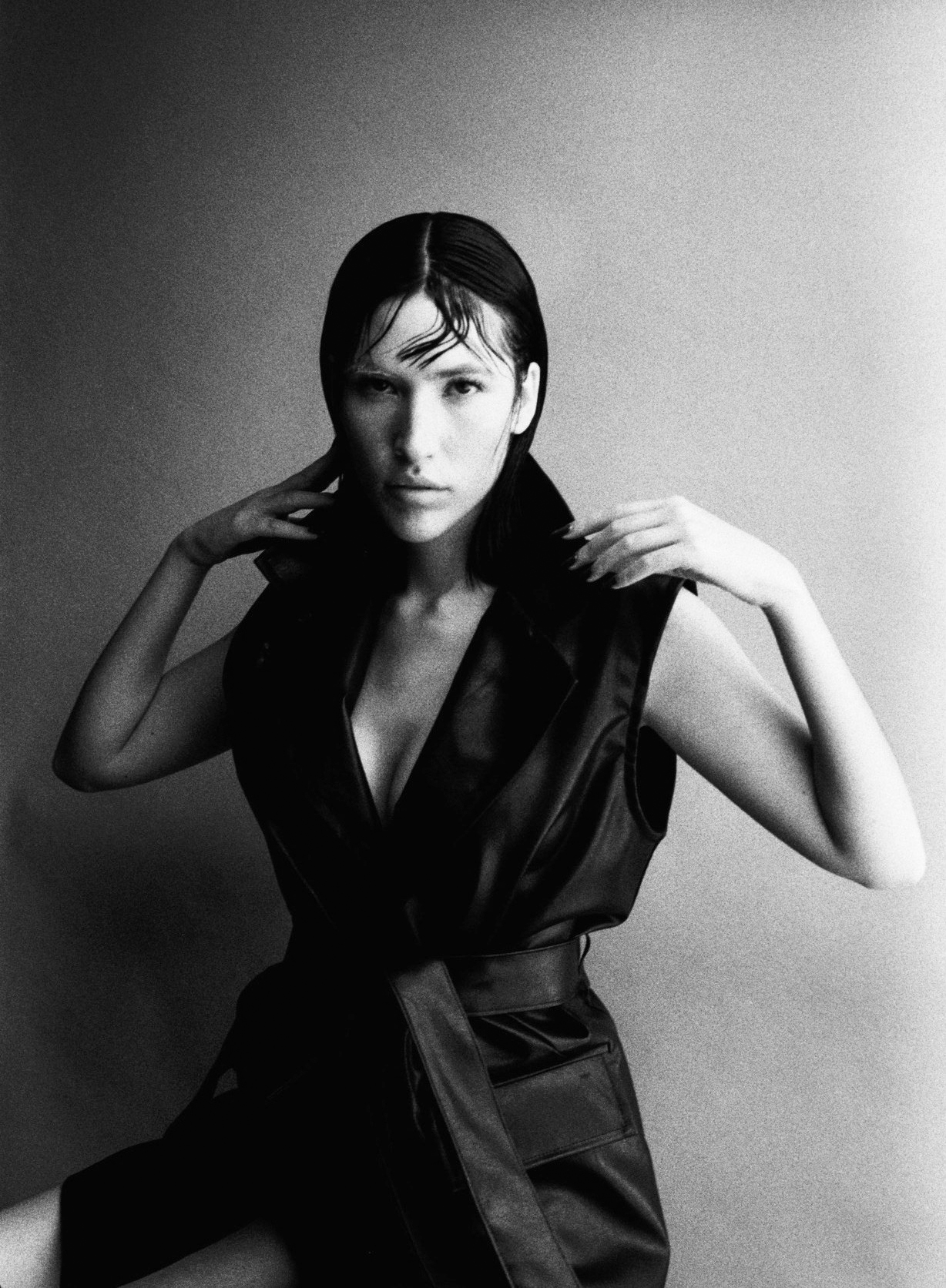 CHOZA sleeveless blazer - VINYLIFE