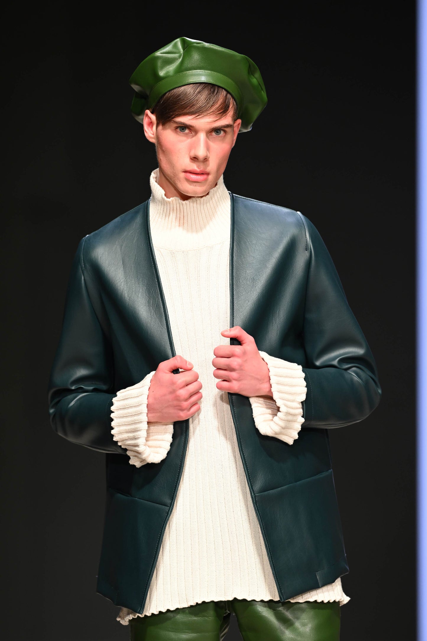 GAUCHE beret - Cactus leather