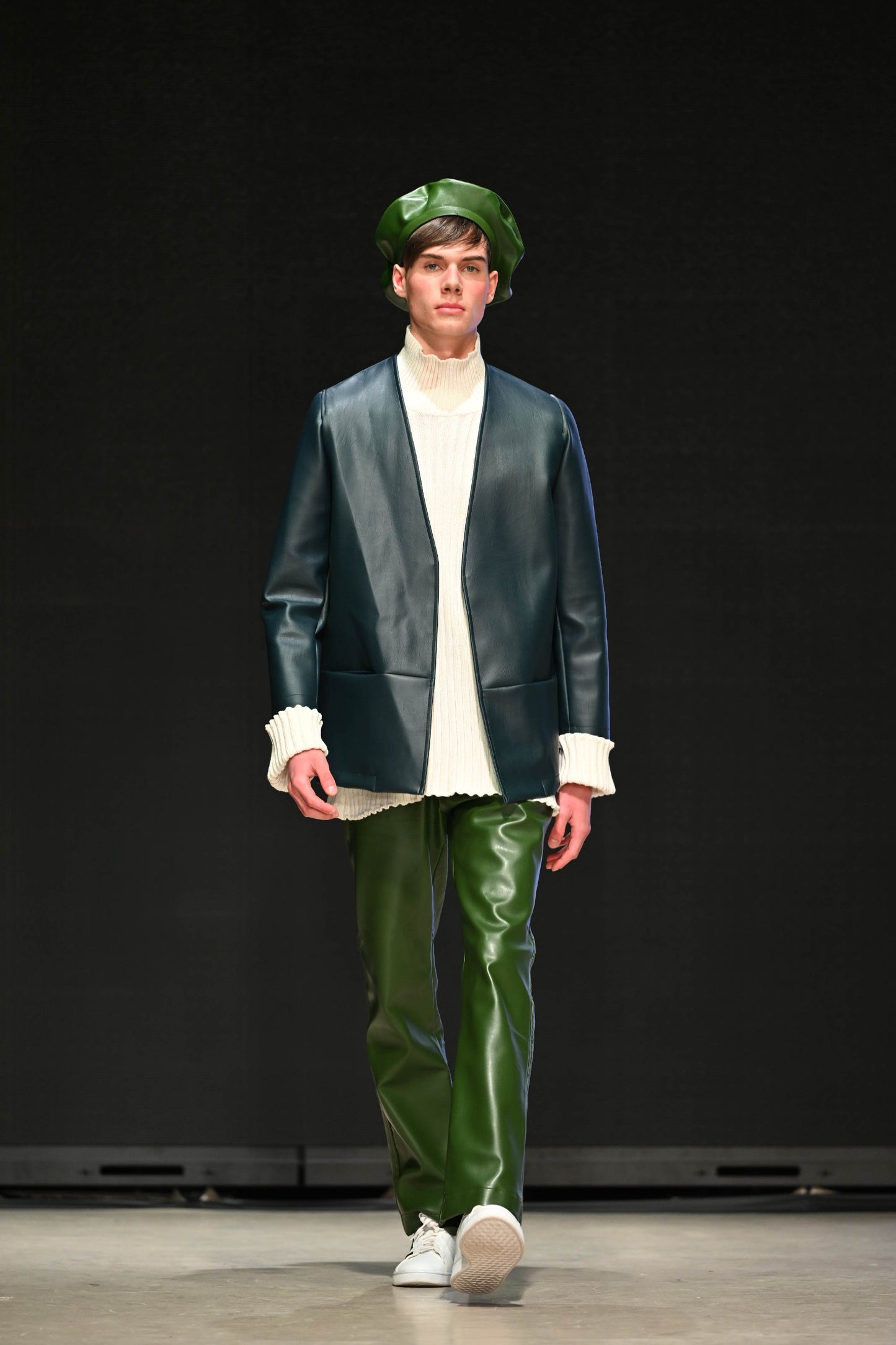 GAUCHE beret - Cactus leather